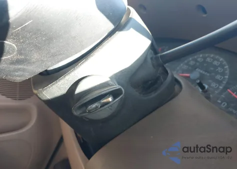 1997 Ford F-150 Lariat/Xl/Xlt from USA, damaged, VIN 1FTEX18L2VND29542